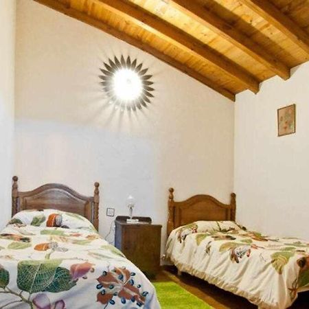 Casa Rural Lucia Es Una Casa Rural Amplia Con Pat Cabezas Bajas Extérieur photo