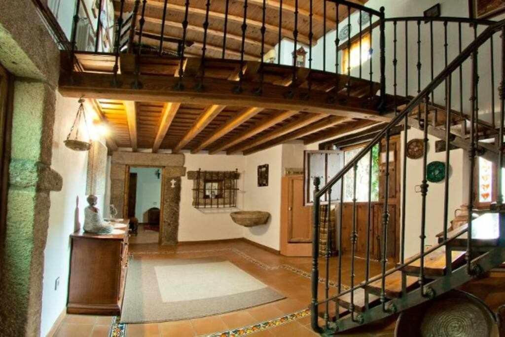 Casa Rural Lucia Es Una Casa Rural Amplia Con Pat Cabezas Bajas Extérieur photo